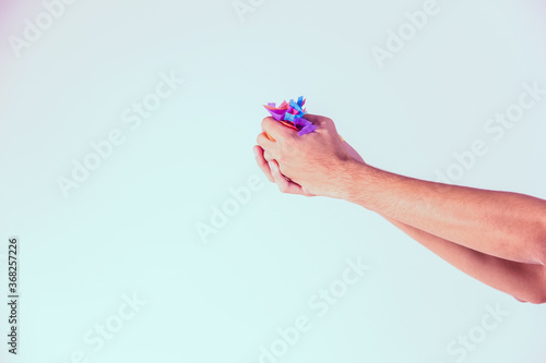 hands 