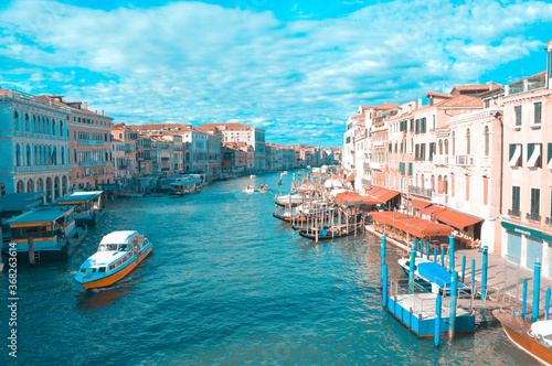 Fototapeta Naklejka Na Ścianę i Meble -  A Busy Day in Venice Grand Canal