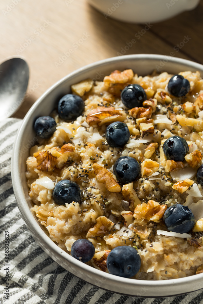 Homemade Healthy Breakfast Oatmeal