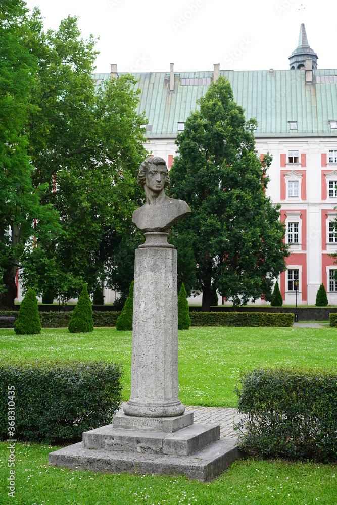 Obraz premium Denkmal von Frédéric Chopin in Poznan