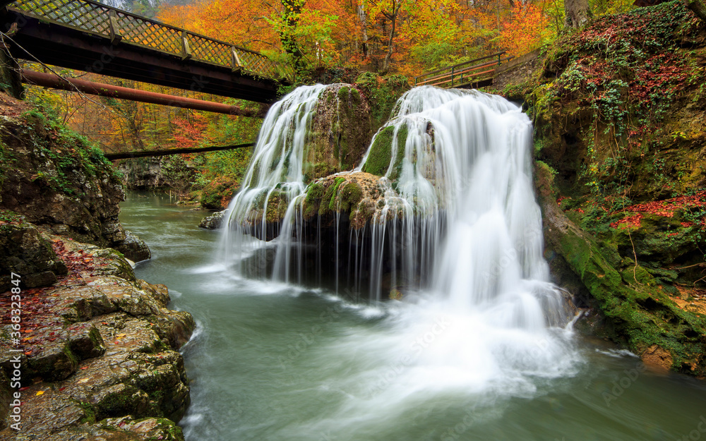 Fototapeta premium Bigar waterfall,Romania