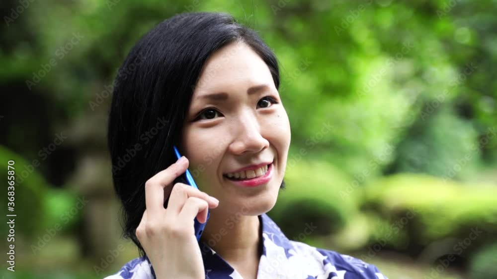 スマートフォン 女性 浴衣 スマートフォン 女性 浴衣