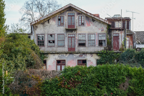 old abandoned house