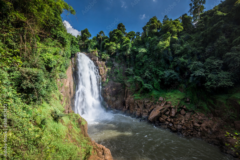 Fototapeta premium Haew Narok Waterfall in Khao Yai National Park, Thailand﻿.