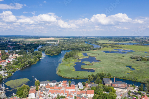 Stadt Brandenburg an der Havel aus der Luft (Luftaufnahme)