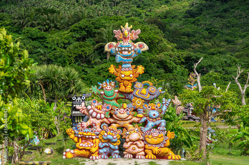 石垣島のシーサー　米子焼工房