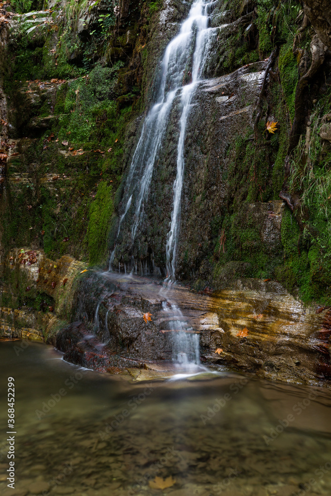 Obraz premium Apostolus waterfall in Thassos