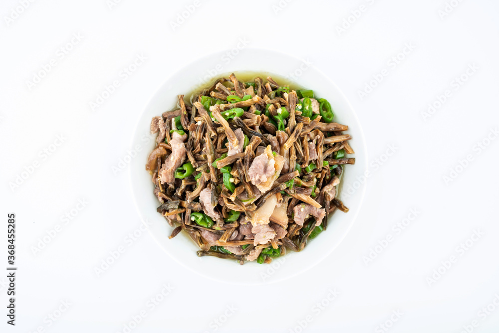 Fried pork with dried beans