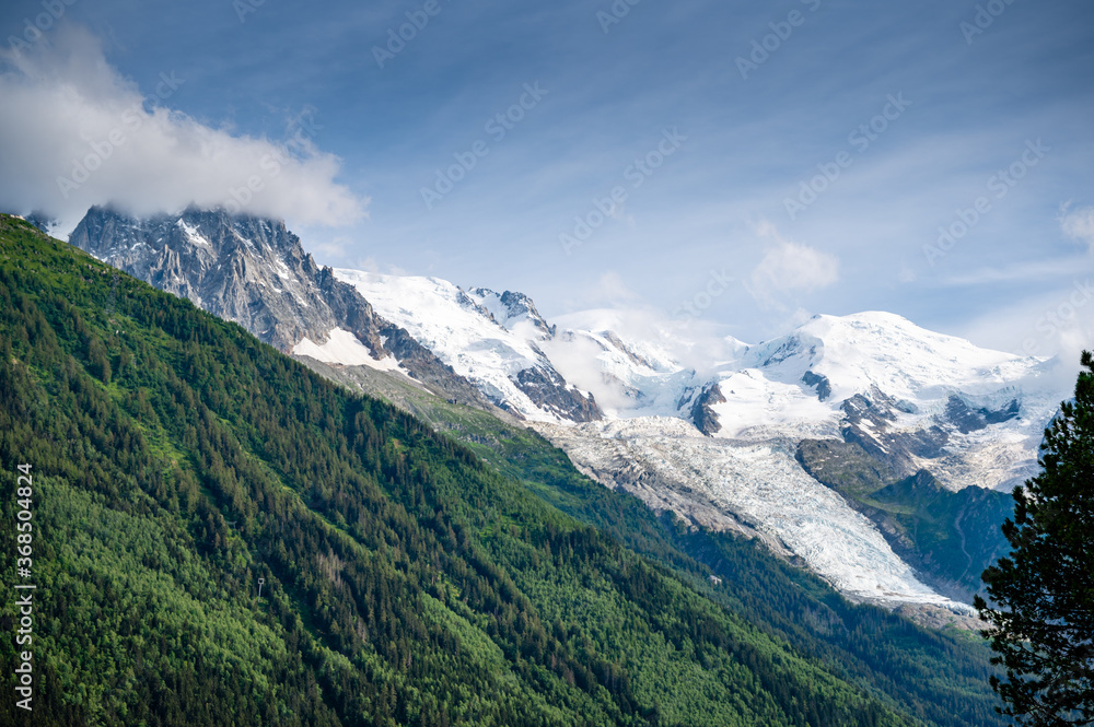 Vistas del Mont Blanc y las agujas de Midi en Francia