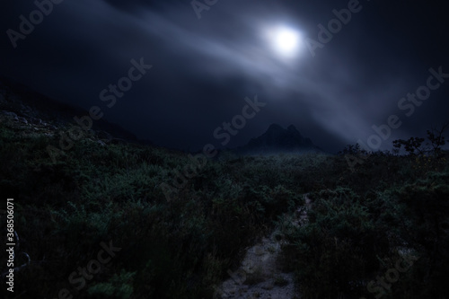 Fotografie misty moonlight at Peneda-Geres National Park