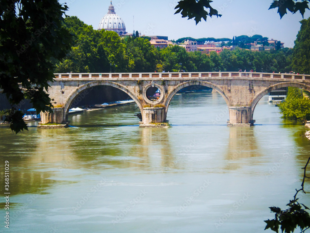 Fototapeta premium bridge over Tiber River in Rome