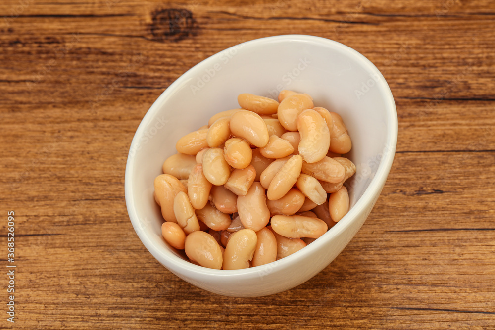 White beans kidney in the bowl White beans kidney in the bowl