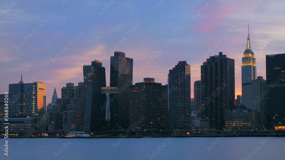 landscape of mid town manhattan NYC evening time 