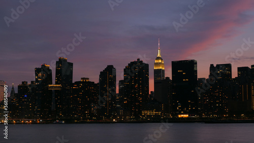 landscape of mid town manhattan NYC evening time 