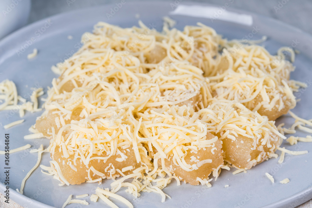 pichi pichi is a form of Filipino dessert made from grated cassava pichi pichi is a form of Filipino dessert made from grated cassava