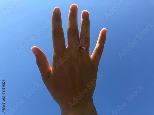 hand in the sky wedding ring