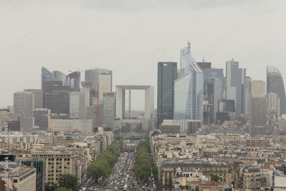エッフェル塔から見えるパリのビル群