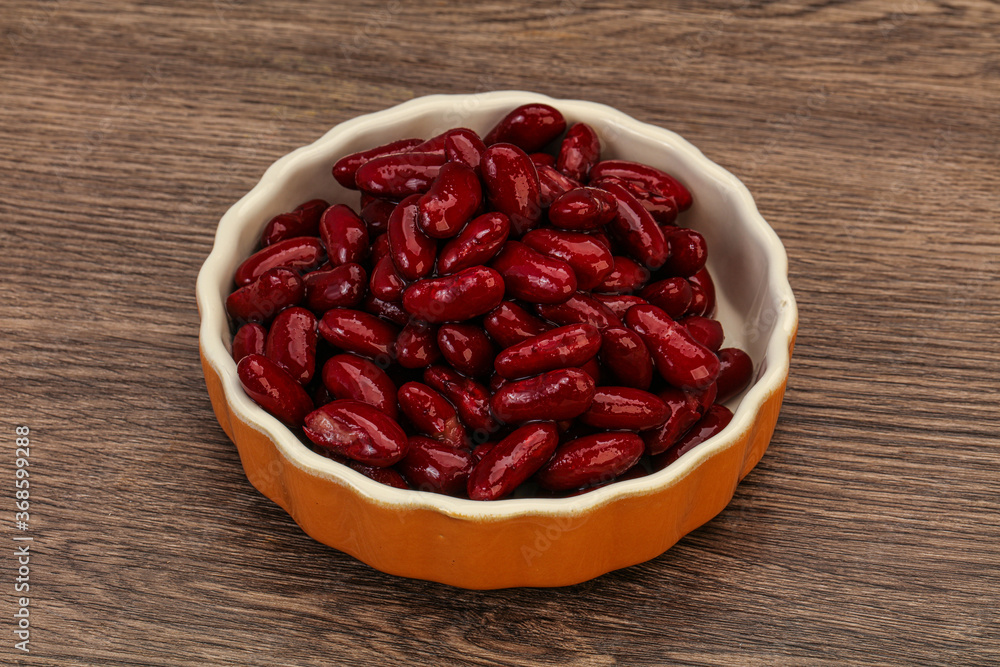 Red baked kidney in the bowl Red baked kidney in the bowl