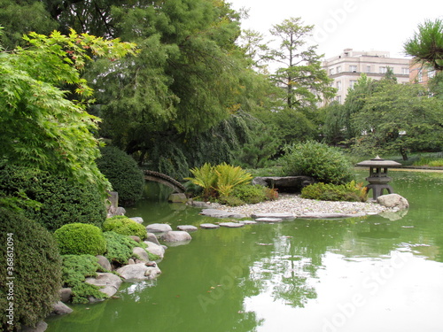lake in Brooklyn Botanic Garden in New York City