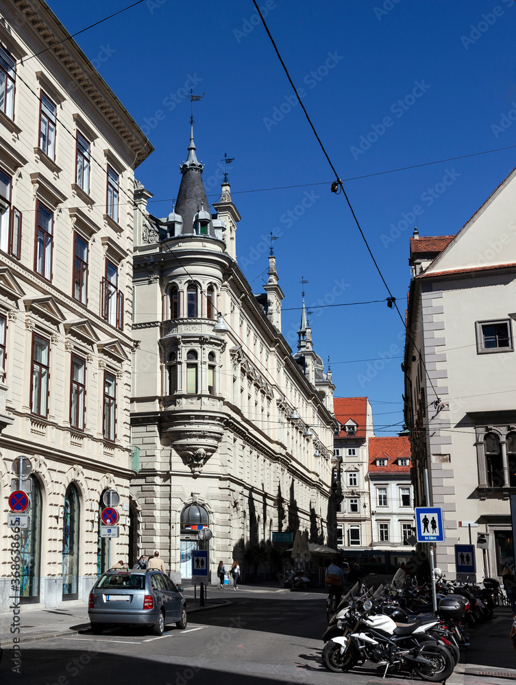 Fototapeta premium Old street in Graz