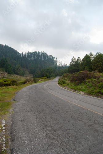 road to the mountains