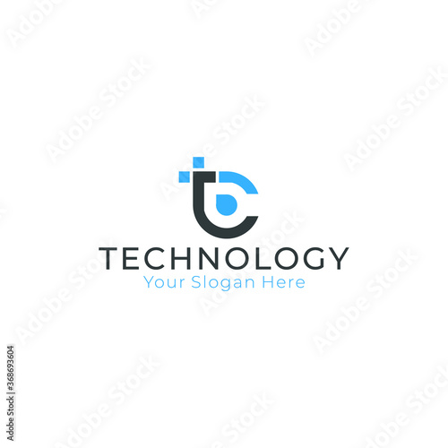TC Monogram logo, CT hipster initials for business cards or wedding invitations, black and white combination of two letters T and C line design elements.