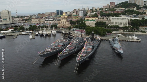Russian war ships  in Vladivostok © IceCat