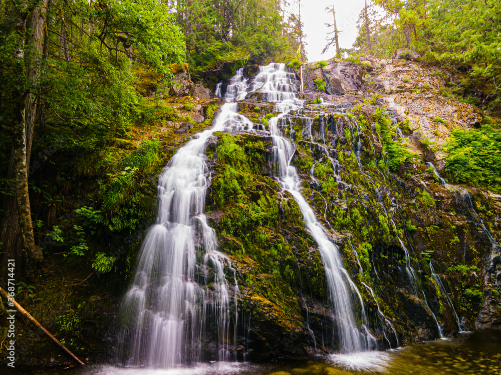Naklejka premium West coast waterfall