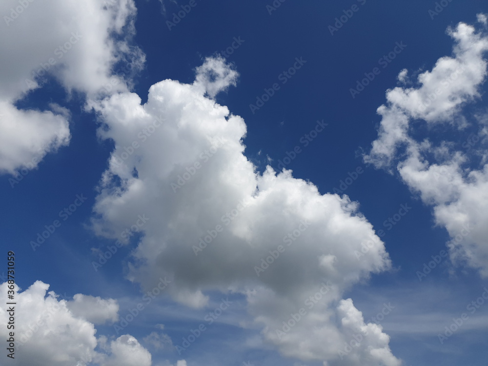 Obraz premium blue sky with clouds