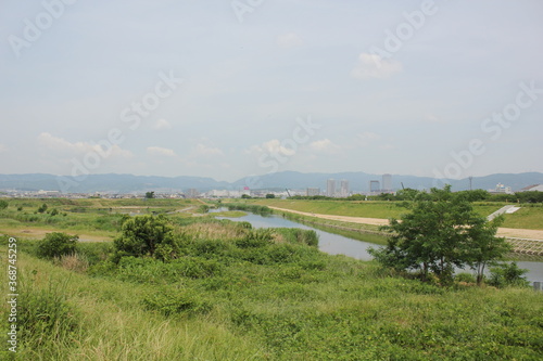 河川敷、River