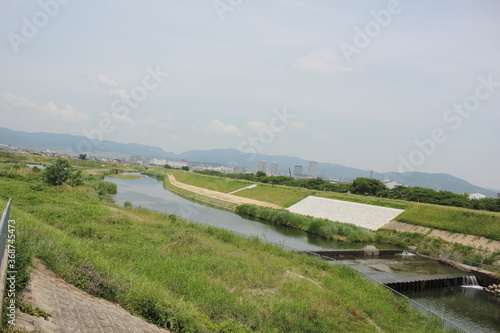河川敷、River
