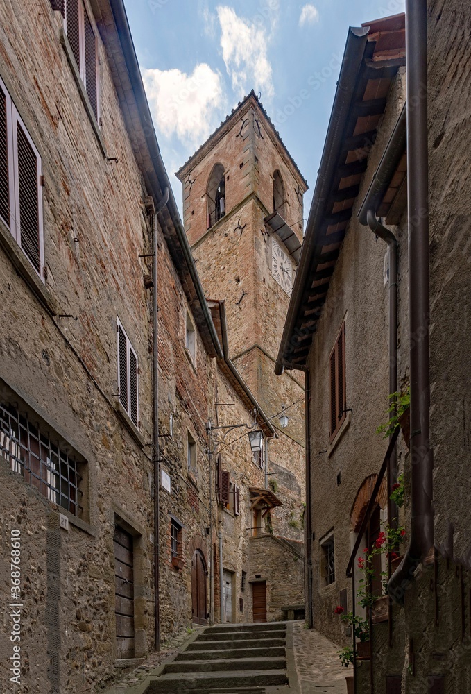 Alte Häuser in der Altstadt von Anghiari in der Toskana, Italien 