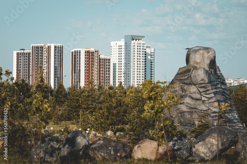 Residential complexes around the Botanical Garden