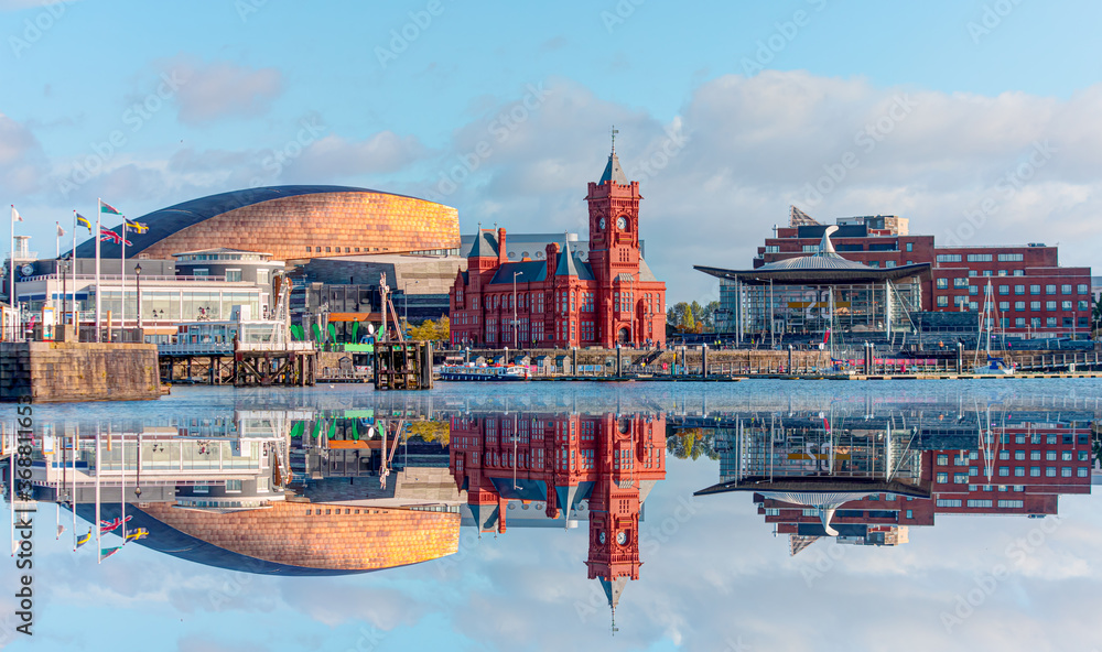 Panoramic view of the Cardiff Bay - Cardiff, Wales - obrazy, fototapety, plakaty 