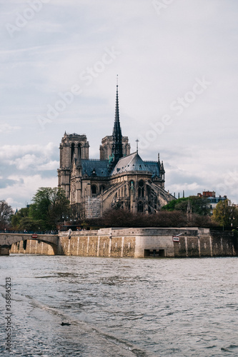 Notre Dame de Paris vu de l'arrière