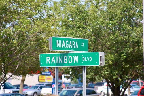 Niagara Street Sign