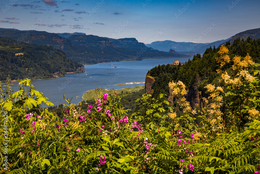 Crown point and vista house in the Columbia River Gorge, Oregon