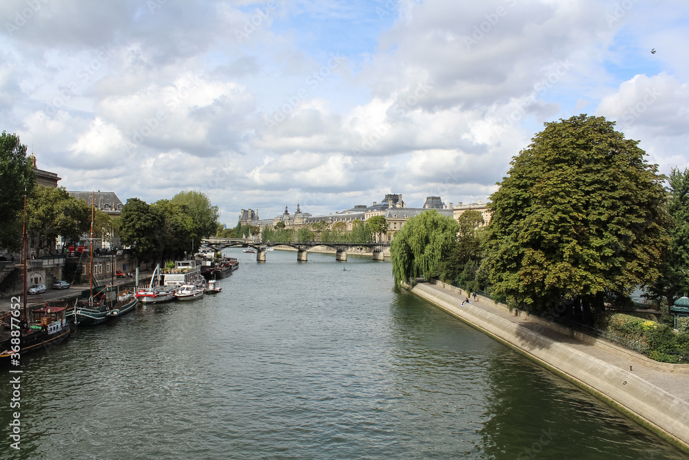 Seine river | PARIS 4th