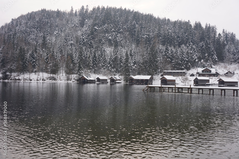 Lake view of winter in Austria