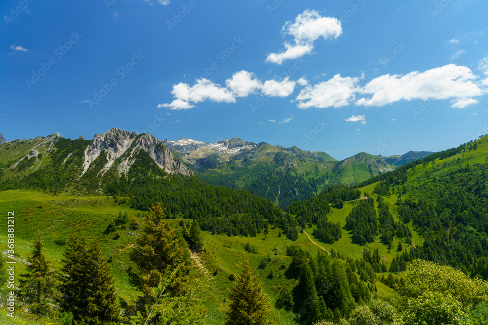 Mountain landscape along the road to Crocedomini pass