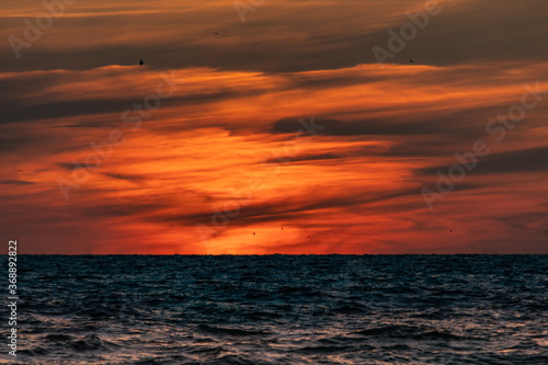 Sonnenuntergang mit Wolken