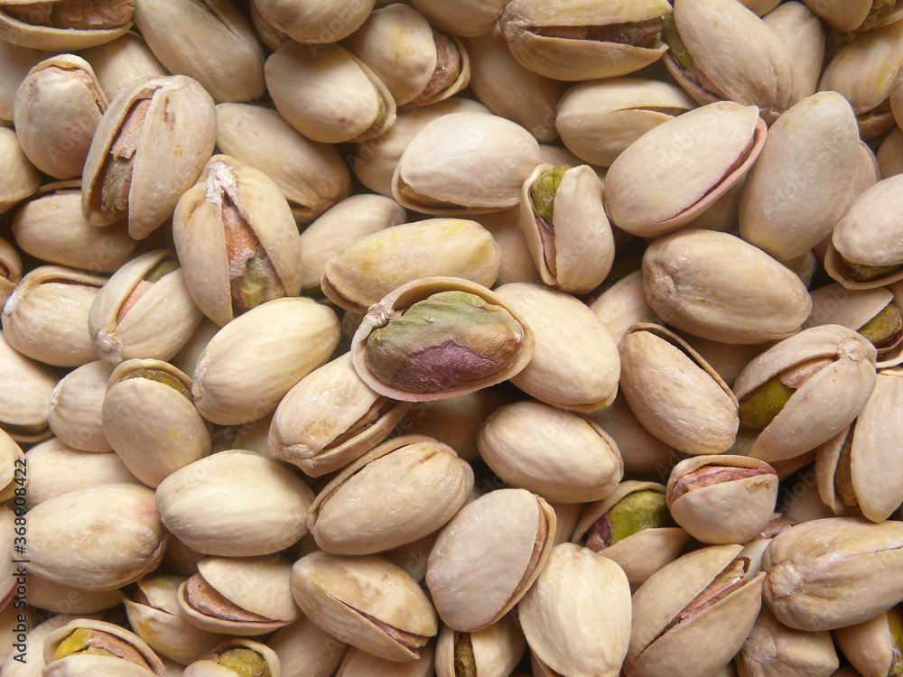 Broken roasted and salted Pistachio Broken roasted and salted Pistachio