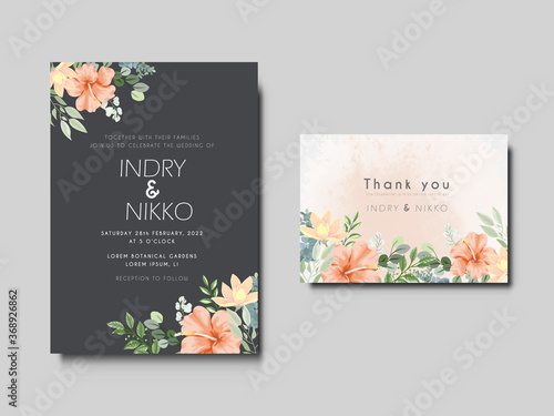 beautiful and elegant wedding invitation with flower and leaves concept