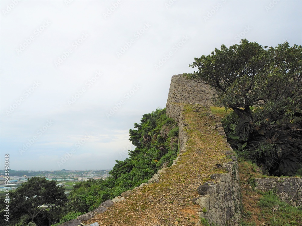 Fototapeta premium Katsuren Castle Ruins in okinawa, JAPAN