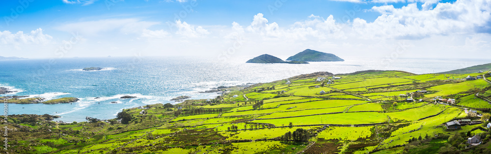 Obraz premium Panorama in Irland, Meer, Ozean, Küste, Atlantik, Klippen, Felsen, Landschaft, Natur / Sea, Ocean, Coast, Atlantic, Cliffs, Rock, Landscape, Nature, Ireland