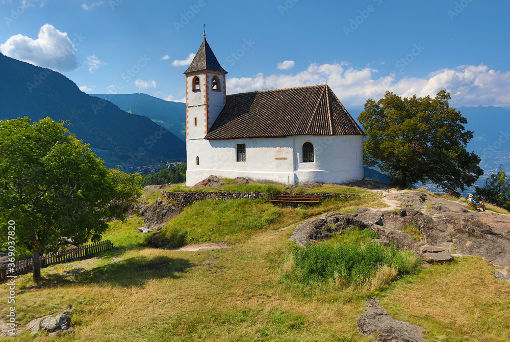 Tisens, St.Hippolyt, Kirche, Aussichtspunkt, Etschtal, Südtirol, Mittelgebirge