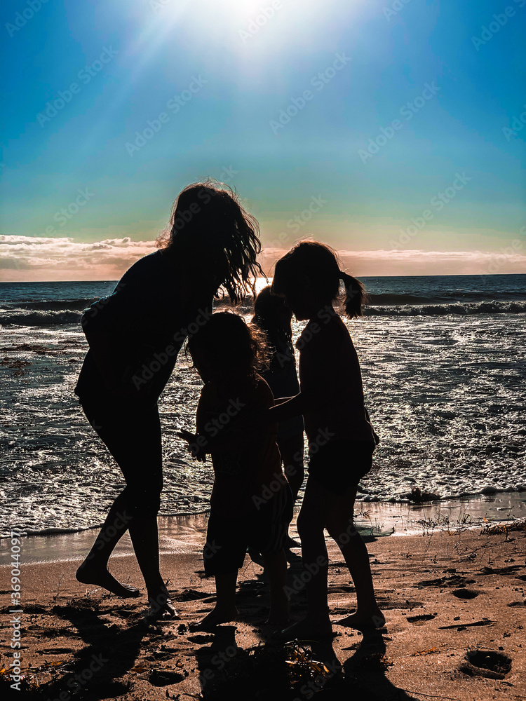 Fototapeta premium couple on the beach