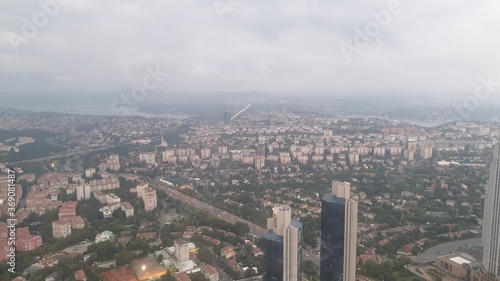 Fototapeta Naklejka Na Ścianę i Meble -  aerial view of the city