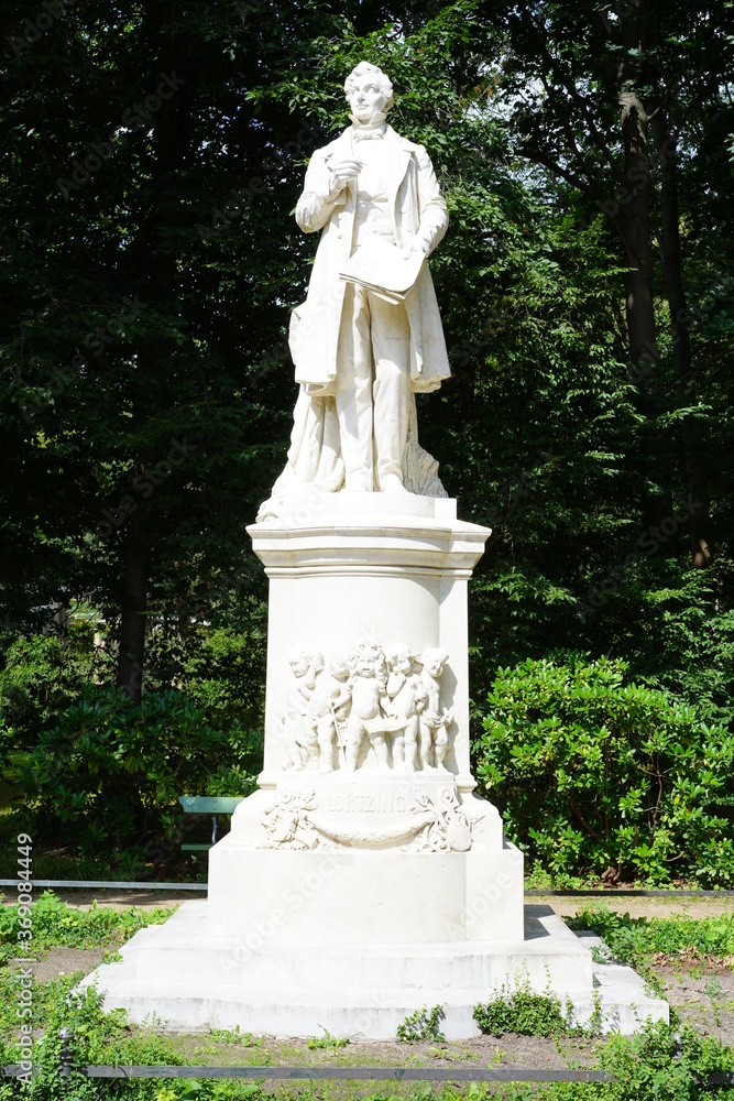 Lortzing-Denkmal im Berliner Tiergarten