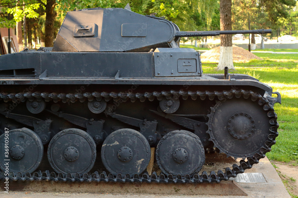 Old battle tank, fought in the 2nd world war.